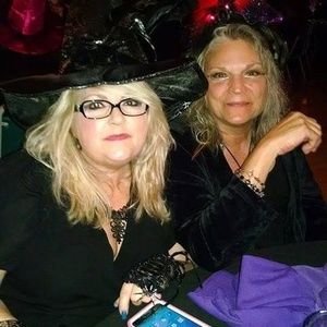 Meet your Posher, Glenda